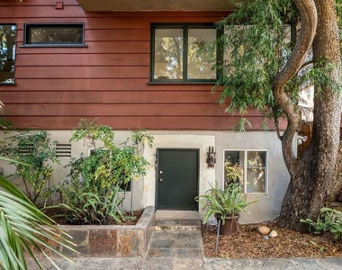 2409 Panorama Terrace - Photo Thumbnail 21