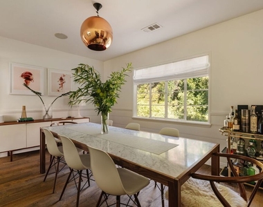 1803 N Stanley Avenue - Photo Thumbnail 11