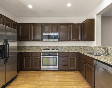 4470 Brisbane Way - Photo Thumbnail 16