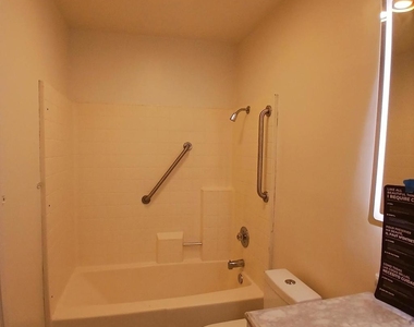 9916 Scripps Westview Way - Photo Thumbnail 9