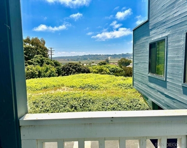 821 America Way - Photo Thumbnail 1