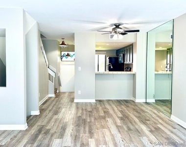 821 America Way - Photo Thumbnail 10