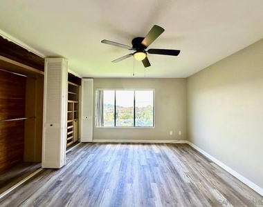 821 America Way - Photo Thumbnail 22
