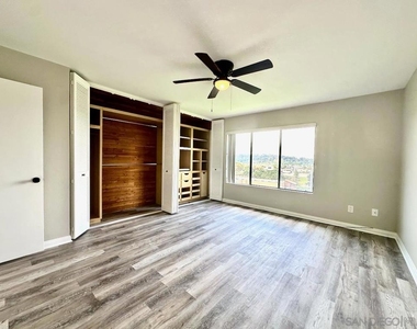 821 America Way - Photo Thumbnail 25