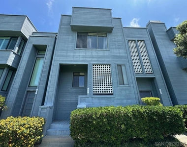821 America Way - Photo Thumbnail 29