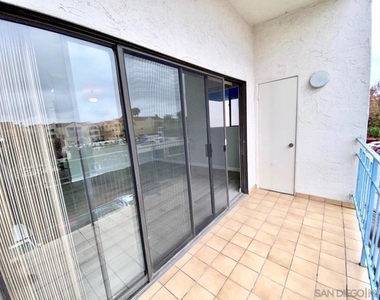 8310 Regents Rd - Photo Thumbnail 9