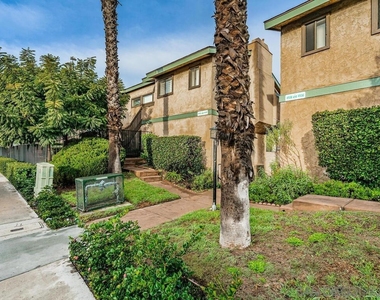 4566 W Point Loma - Photo Thumbnail 9