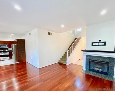 11248 Carmel Creek Rd - Photo Thumbnail 6