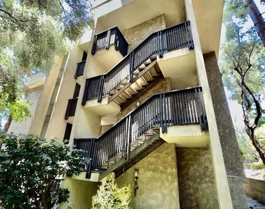 6202 Friars Rd - Photo Thumbnail 11