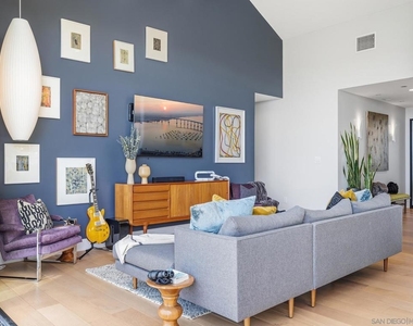 948 Santa Estella - Photo Thumbnail 15