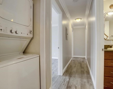 506 Canyon - Photo Thumbnail 17