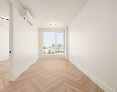 34-16 38th St 11103 - Photo Thumbnail 3