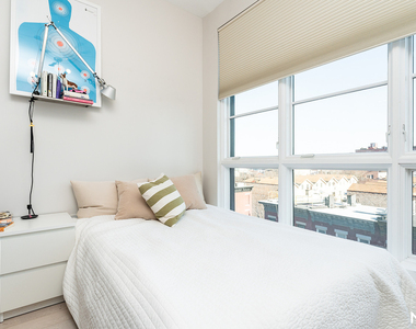 978 Kent Ave 11205 - Photo Thumbnail 3