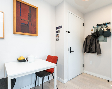 978 Kent Ave 11205 - Photo Thumbnail 2