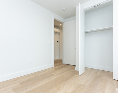 1629 Brooklyn Ave 11210 - Photo Thumbnail 12