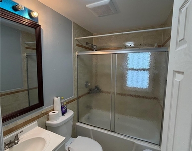 147-30 Huxley Street - Photo Thumbnail 8
