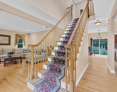 25 Pashen Place - Photo Thumbnail 2