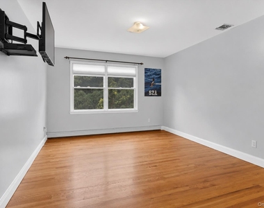 25 Pashen Place - Photo Thumbnail 15