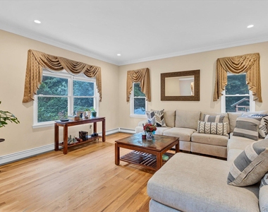25 Pashen Place - Photo Thumbnail 3