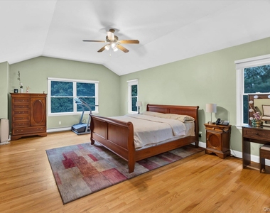 25 Pashen Place - Photo Thumbnail 11