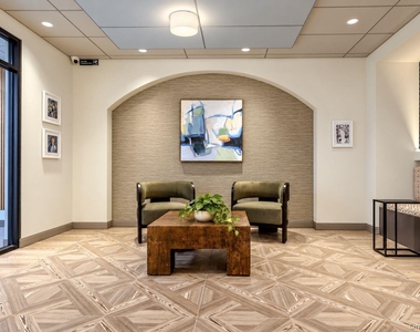 249 Drexel Avenue - Photo Thumbnail 20
