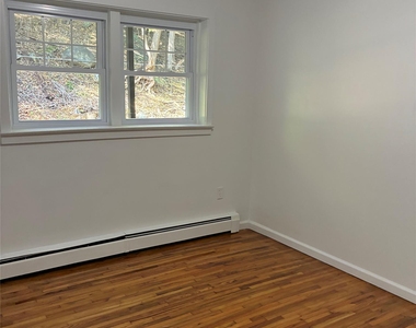 21 Pavilion Road - Photo Thumbnail 5