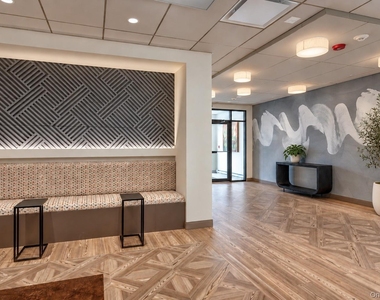 249 Drexel Avenue - Photo Thumbnail 3