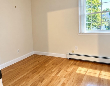 10 Vega Drive - Photo Thumbnail 12