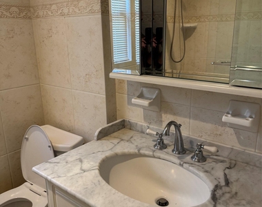 102 Hillside Park Drive - Photo Thumbnail 14