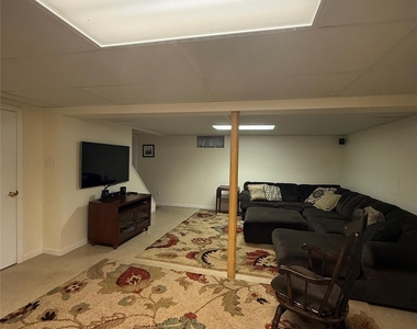 13 Gerald Avenue - Photo Thumbnail 19