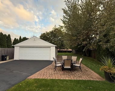 13 Gerald Avenue - Photo Thumbnail 26