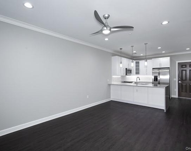 148 South Front Street - Photo Thumbnail 2