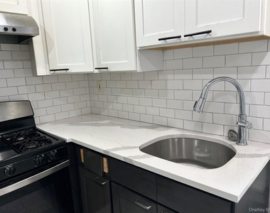 68 Ramapo Road - Photo Thumbnail 2