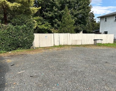 68 Ramapo Road - Photo Thumbnail 9