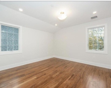 142 Maple Avenue - Photo Thumbnail 19