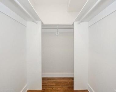 142 Maple Avenue - Photo Thumbnail 11