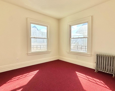 132 Overlook Street - Photo Thumbnail 5