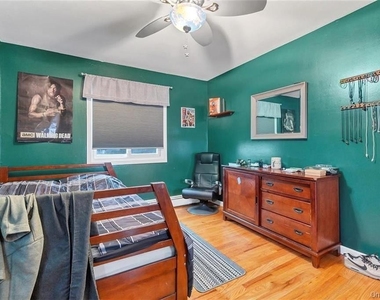 20 Capital Drive - Photo Thumbnail 15