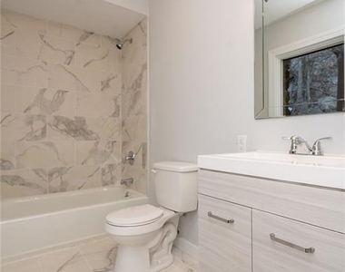 576 Lakes Road - Photo Thumbnail 10