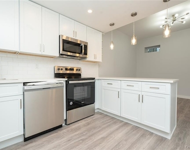 576 Lakes Road - Photo Thumbnail 2