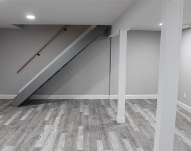 448 Terry Boulevard - Photo Thumbnail 14