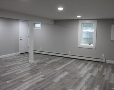 448 Terry Boulevard - Photo Thumbnail 12