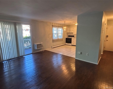 86 Demarest Avenue - Photo Thumbnail 8