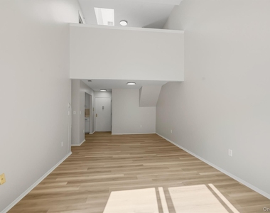 10-12 Chestnut Street - Photo Thumbnail 16
