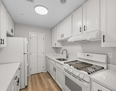 10-12 Chestnut Street - Photo Thumbnail 20