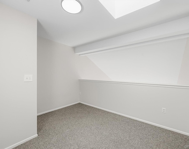 10-12 Chestnut Street - Photo Thumbnail 31