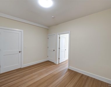 50 E Main St - Photo Thumbnail 5