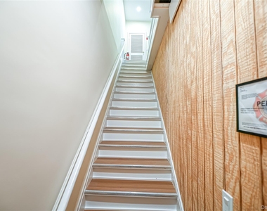 50 E Main St - Photo Thumbnail 8