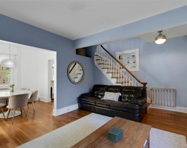 115 Larchdale Avenue - Photo Thumbnail 12