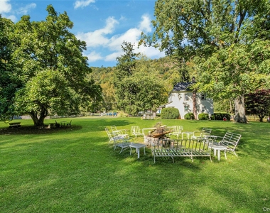 115 Larchdale Avenue - Photo Thumbnail 24